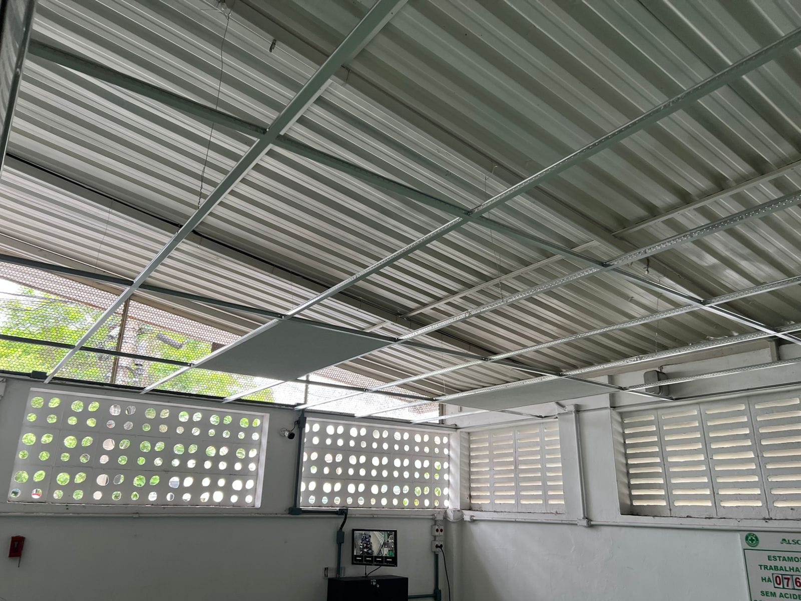 Serviços new santorni