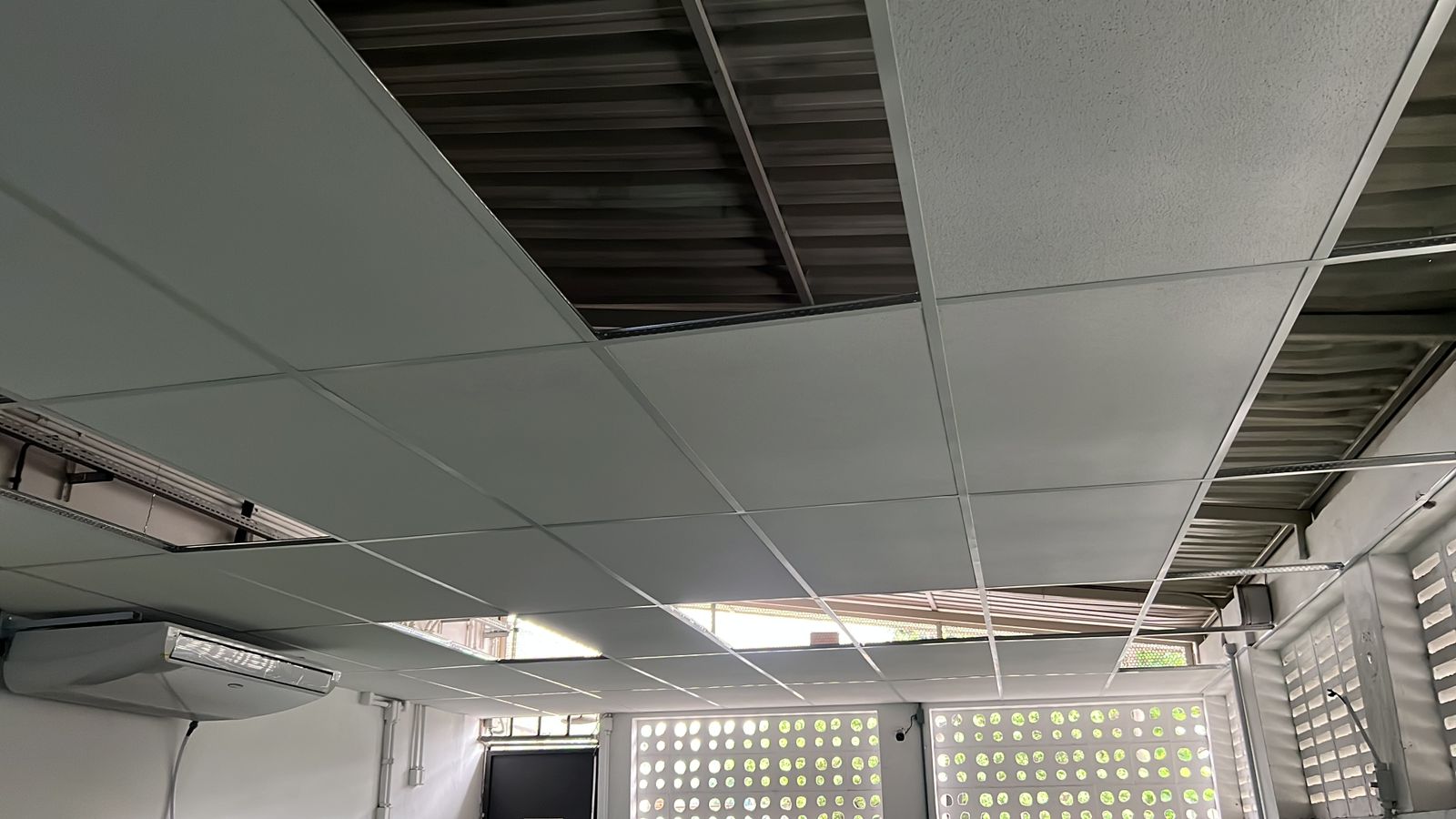 Serviços new santorni