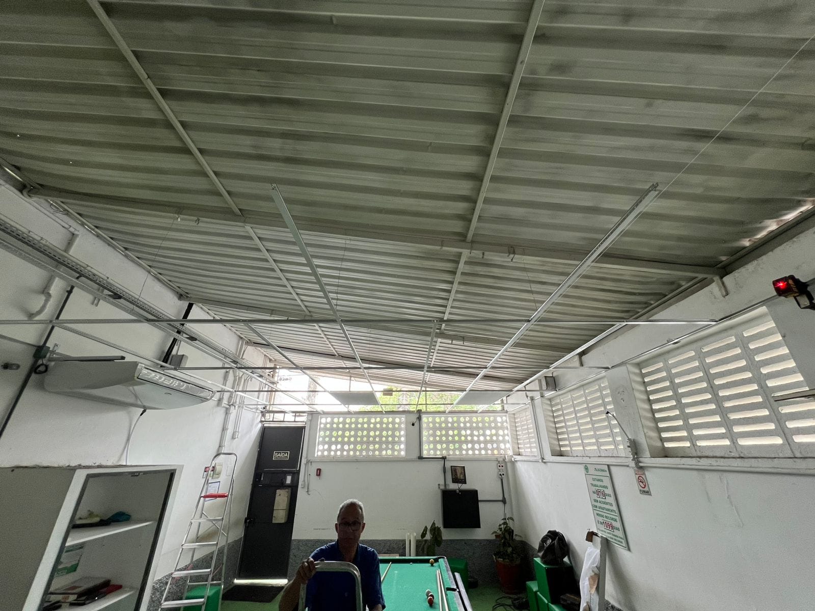 Serviços new santorni