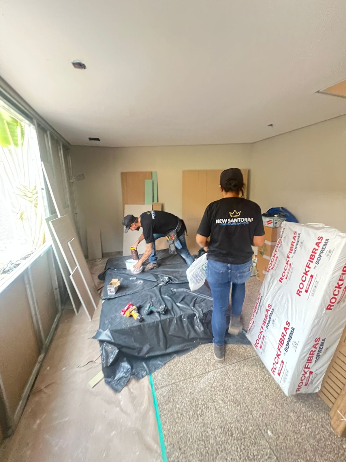 Estudio Musica - New Santorini